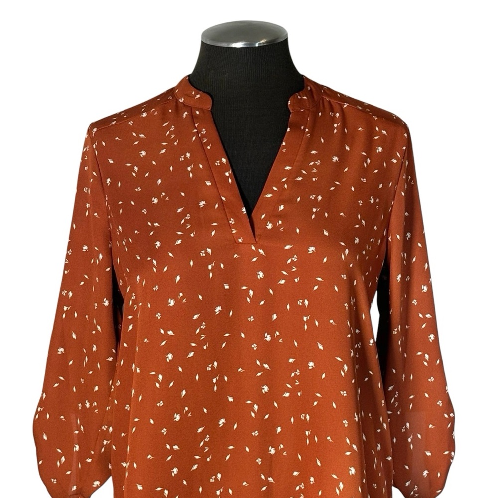 Lush - Warren Pullover Split Neck ¾ Roll Tab Slee… - image 3